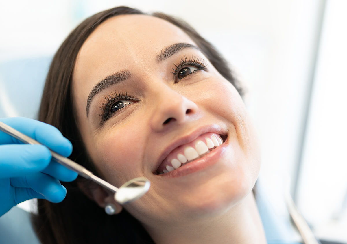 Root Resorption Treatment Options in Beverly Hills Area